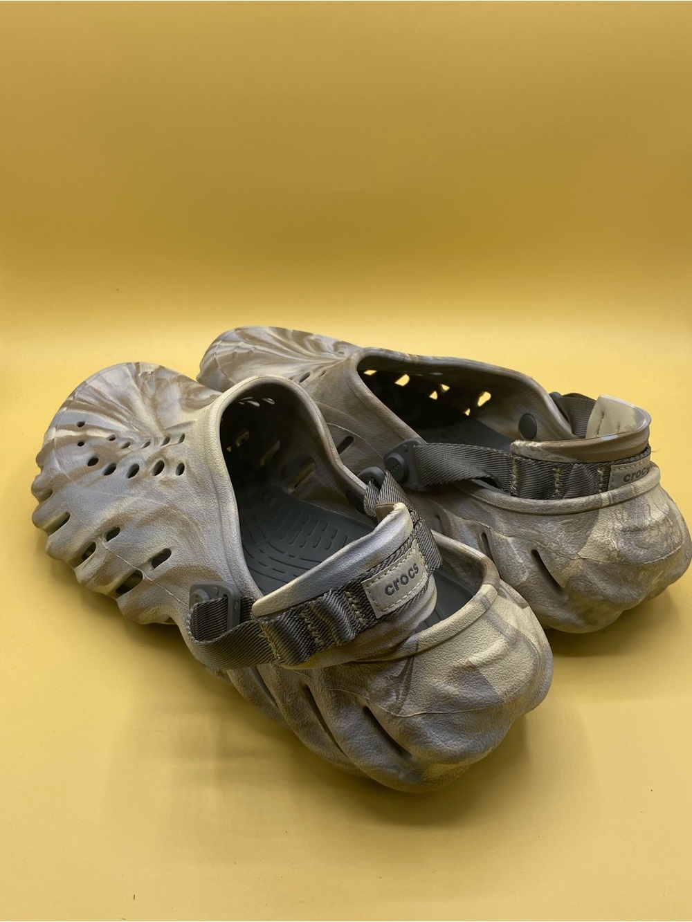 Crocs Echo Marbled Clog - Picture 3 of 4